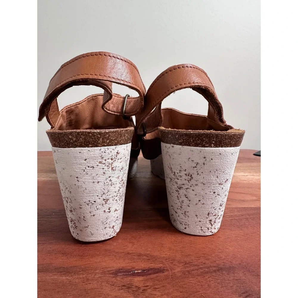 OTBT Fair Isle Wedge Sandals Womens 8.5M Tan Leather Boho Chunky Platform
